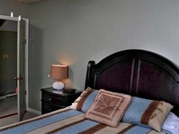 Couette-café The Reynolds Mansion 3*